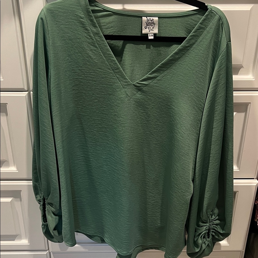 ivy jane Olive V-Neck Ruched Sleeve Blouse